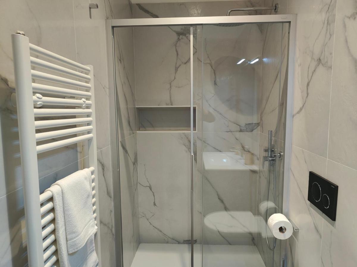 Chez George Lägenhet Levico Terme Exteriör bild