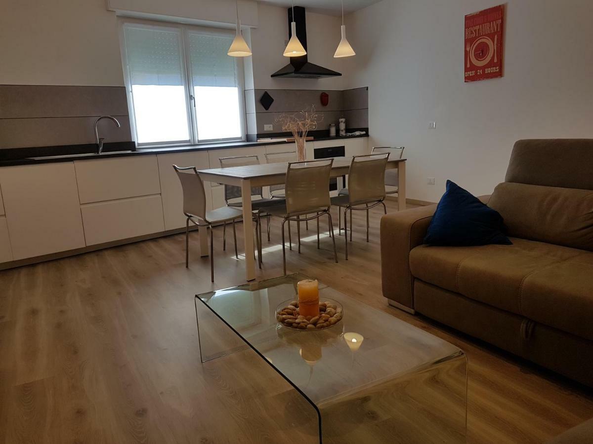 Chez George Lägenhet Levico Terme Exteriör bild